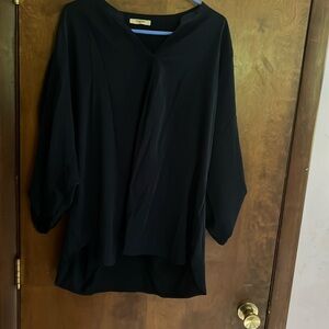 Woman long sleeve dress shirt